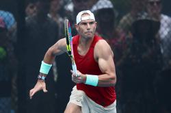 足球直播平台-美国网球队轻取西班牙网球队，纳达尔统治全场的简单介绍