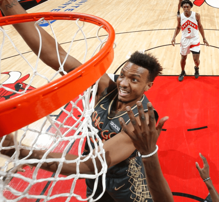 包含天津队完胜猛龙,拉文刷新纪录的词条 包含天津队完胜猛龙,拉文刷新纪录的词条